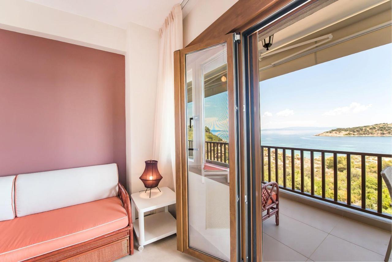 Nereus & Oceanus Beachfront Apartments, Lagonisi Beach #Feelslikehome Ormos Panagias Buitenkant foto