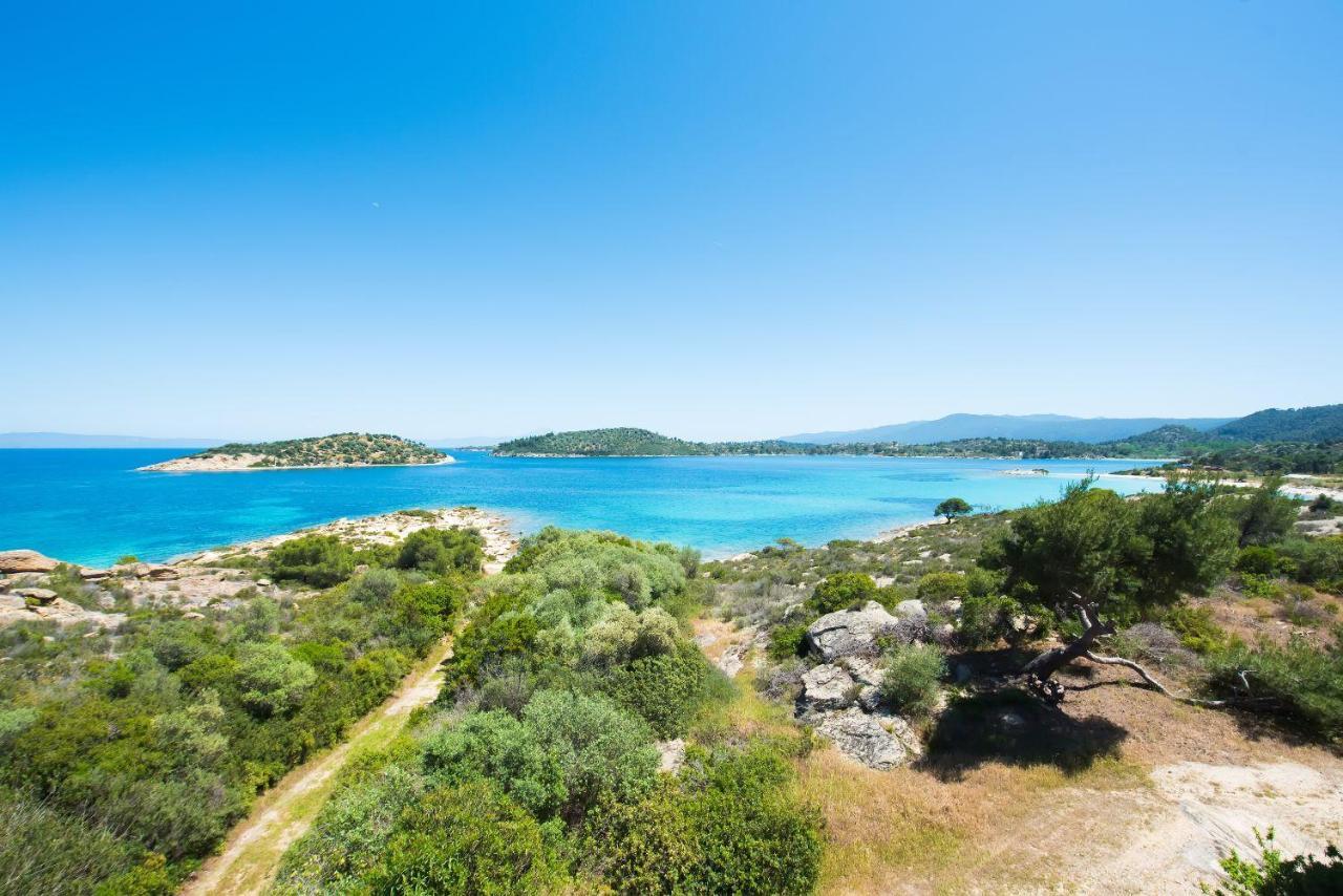 Nereus & Oceanus Beachfront Apartments, Lagonisi Beach #Feelslikehome Ormos Panagias Buitenkant foto